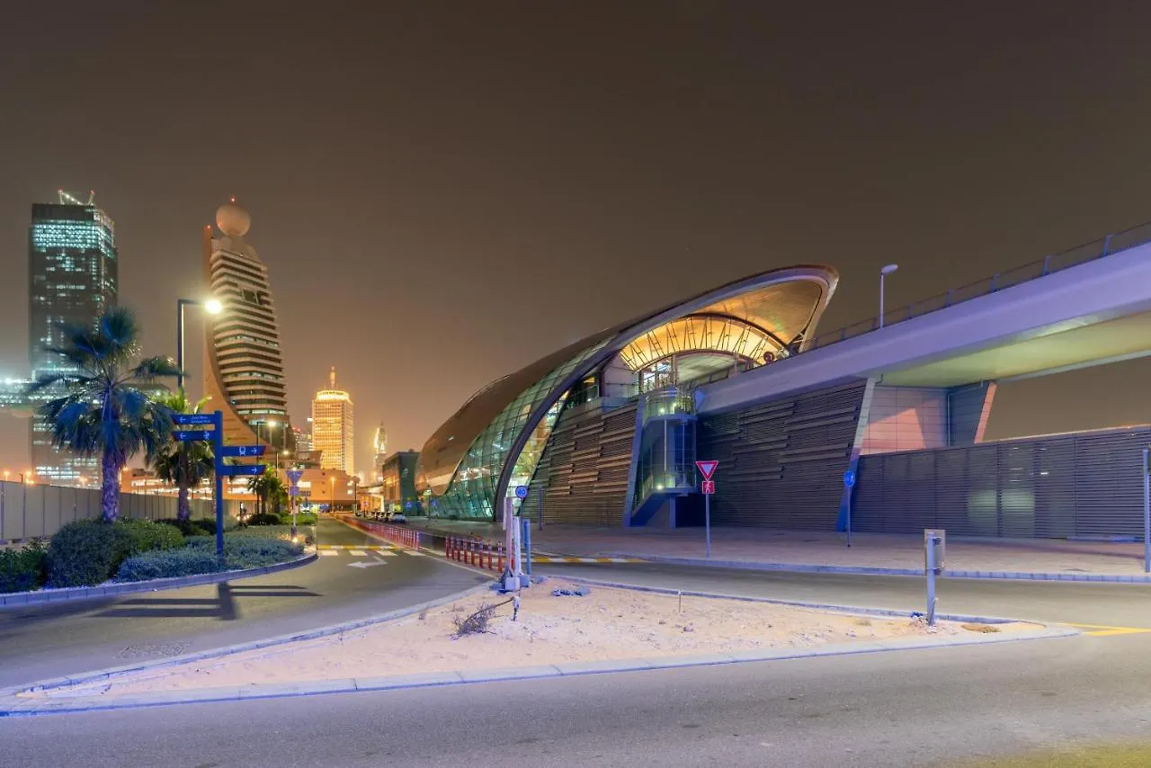 דירה דובאי Ultimate Stay - 3 Beds - Scenic Panoramic Views - Right At Metro Station - 5-10Min To Sea, Burj Khalifa, Old Town, Downtown - 15Min From Airport