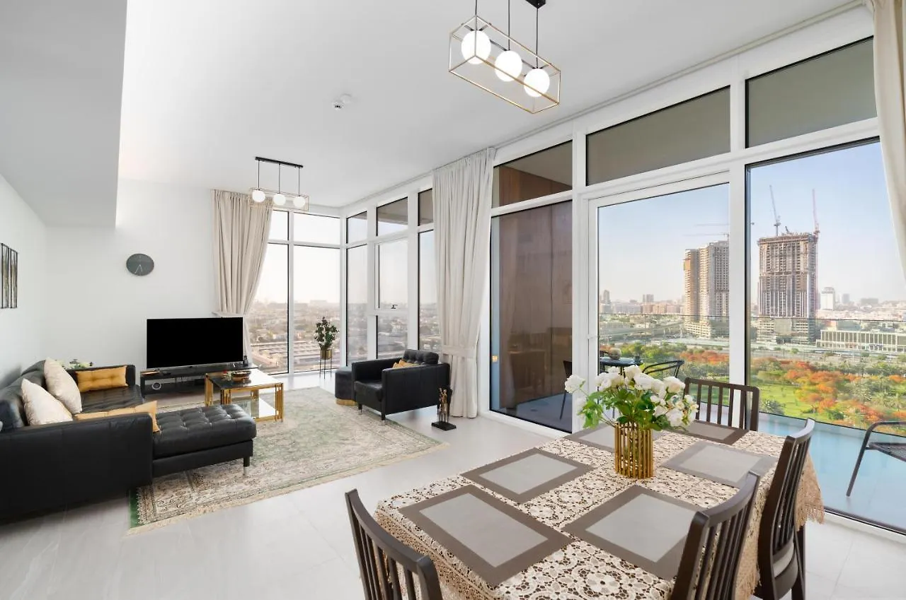 דובאי Ultimate Stay - 3 Beds - Scenic Panoramic Views - Right At Metro Station - 5-10Min To Sea, Burj Khalifa, Old Town, Downtown - 15Min From Airport